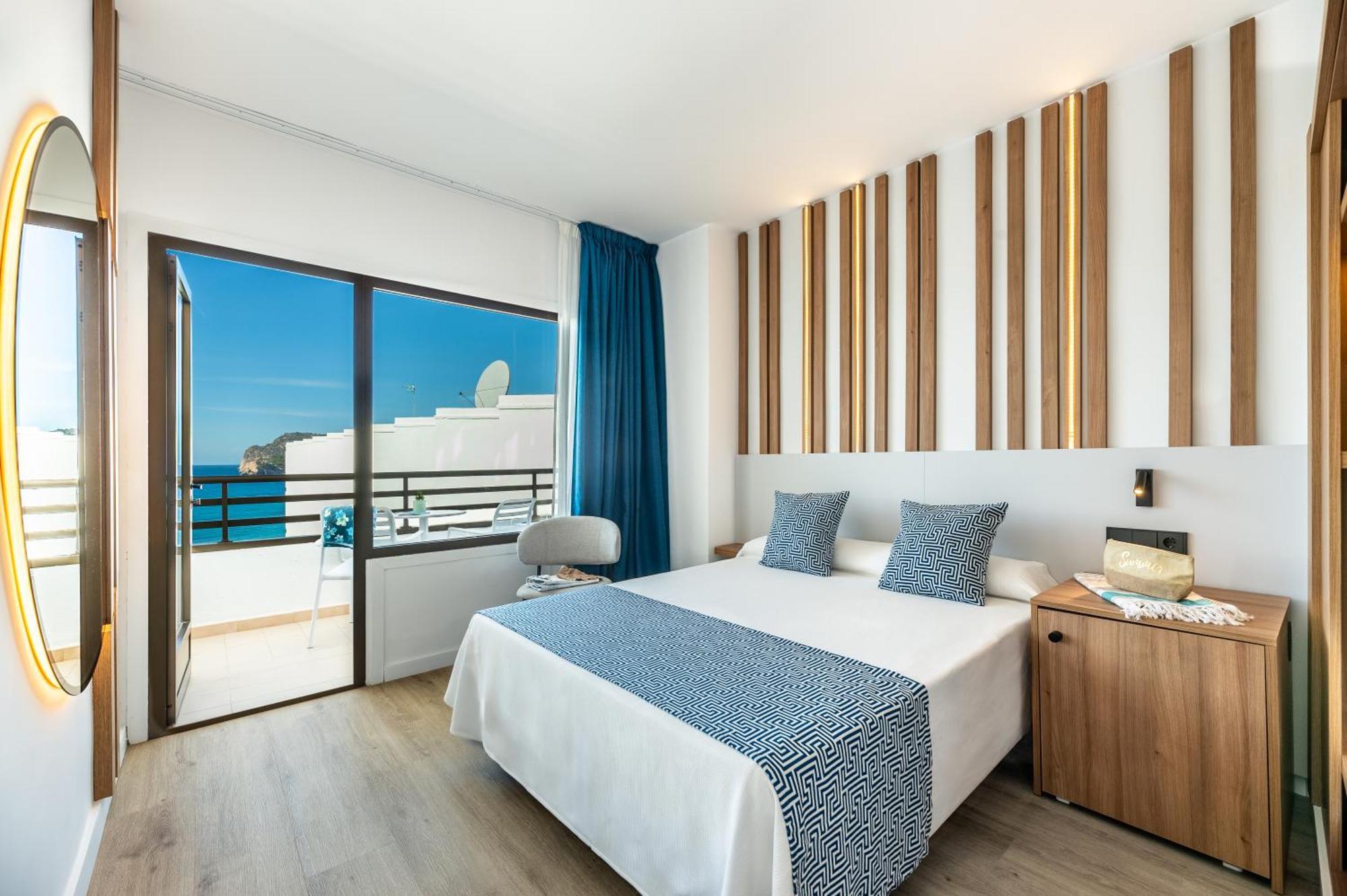 Hotel Vibra Beverly Playa Peguera Exterior photo